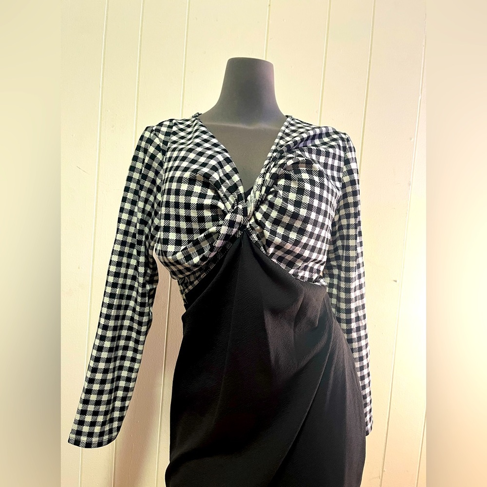 SHEIN Curve Plus Size 2XL Gingham Twist Front Fitted Dress